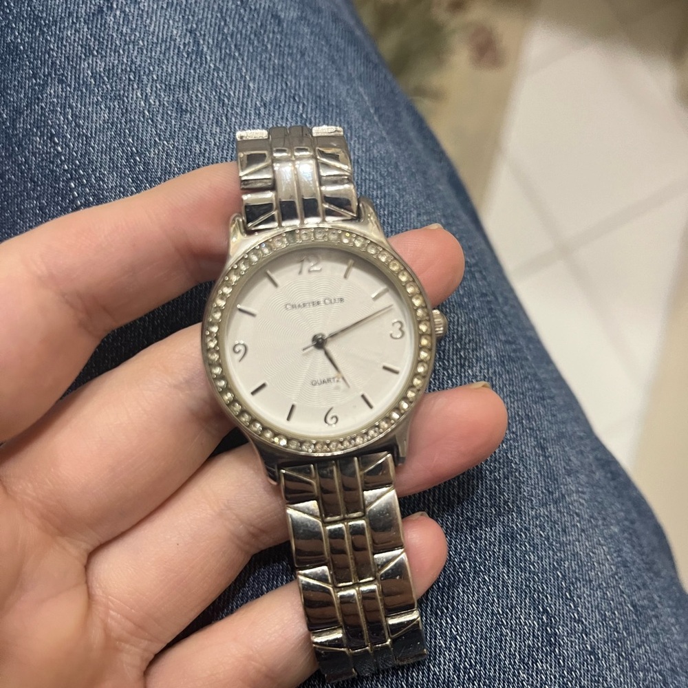 Women's Charter Club Watch